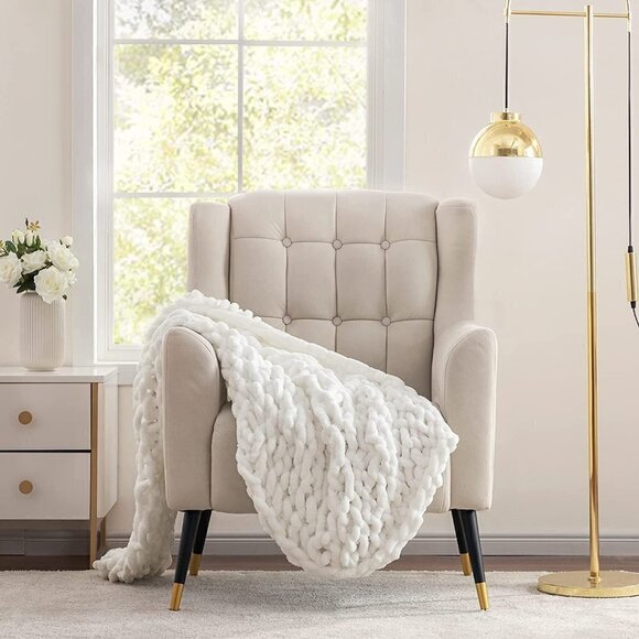 LUXURY Handmade Knitted Yarn Knit Blanket White Durable Soft Home Decor Gift NWT - Picture 4 of 9